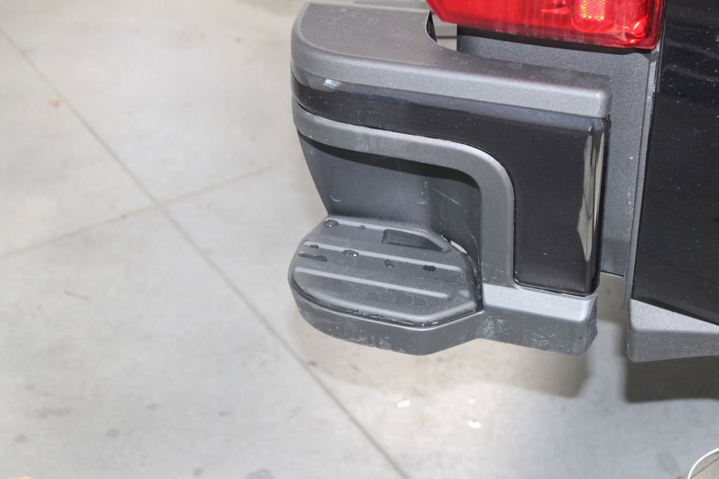 New 2026 Ford F250 XLT w/ XLT Premium Package image 17