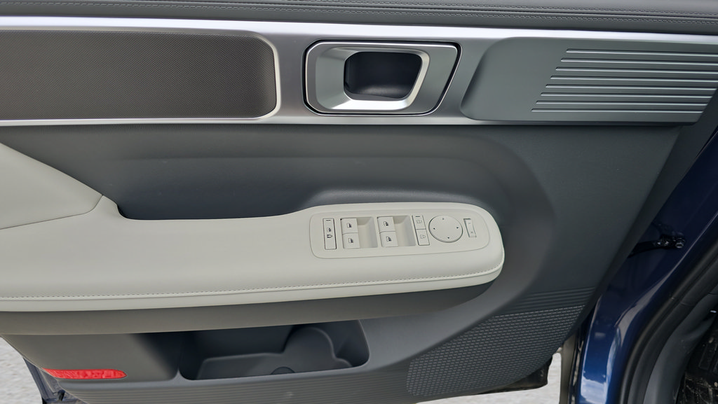 New 2026 Hyundai Santa Fe SEL AWD/4WD image 16