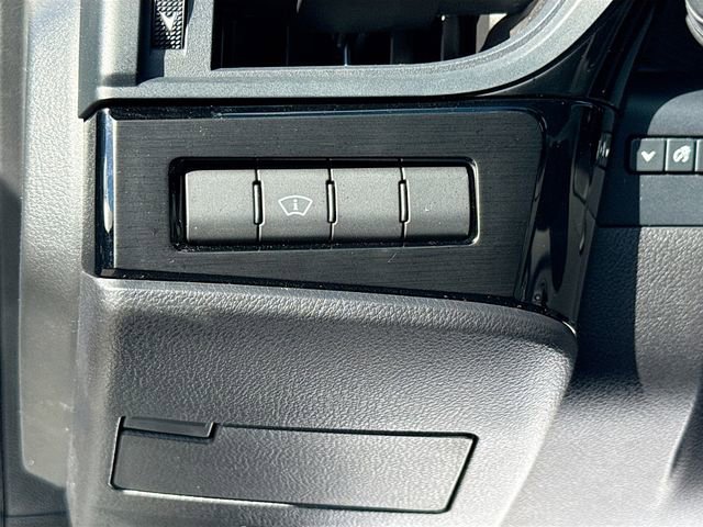 Used 2024 Lexus ES 350 Luxury w/ Technology Package image 10