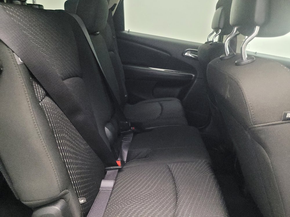 Used 2019 Dodge Journey SE FWD image 19