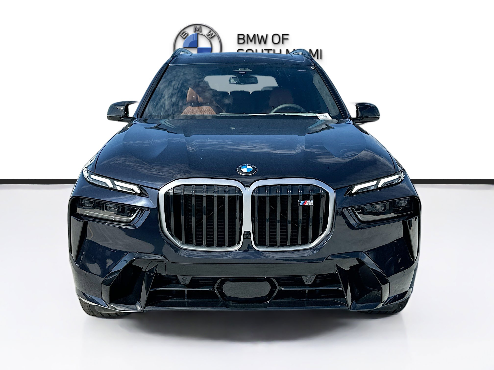 New 2025 BMW X7 M60i w/ Executive Package image 2