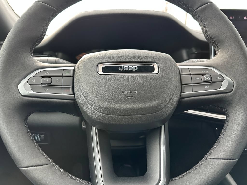 New 2026 Jeep Compass Latitude AWD/4WD image 31