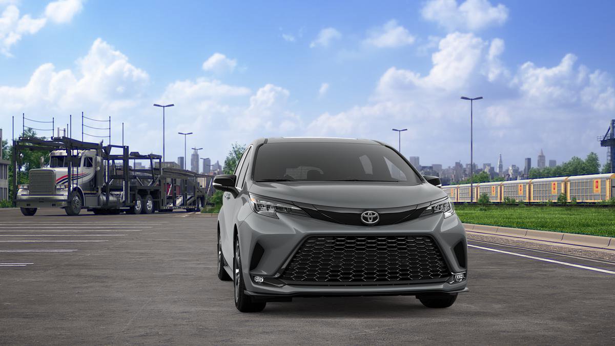 New 2026 Toyota Sienna XSE image 16