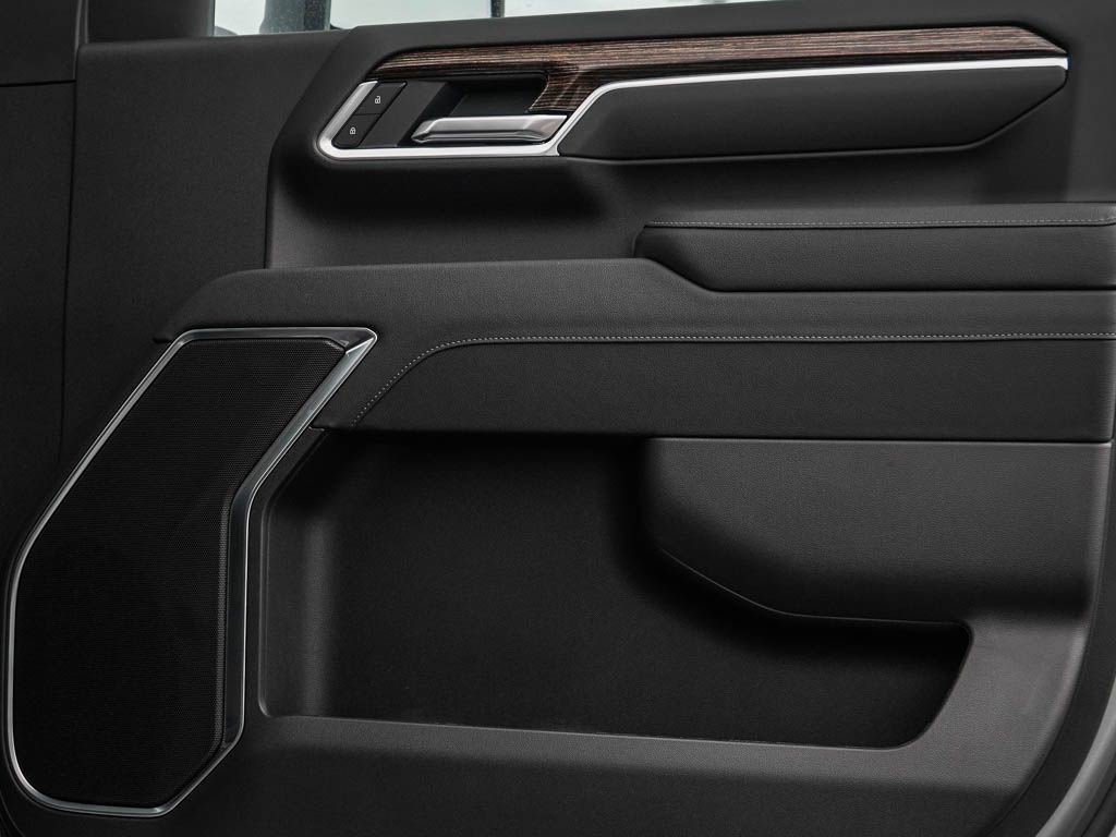 New 2026 GMC Sierra 3500 SLE AWD/4WD image 8
