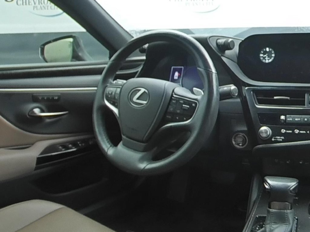 Used 2024 Lexus ES 350 w/ Premium Package FWD image 16