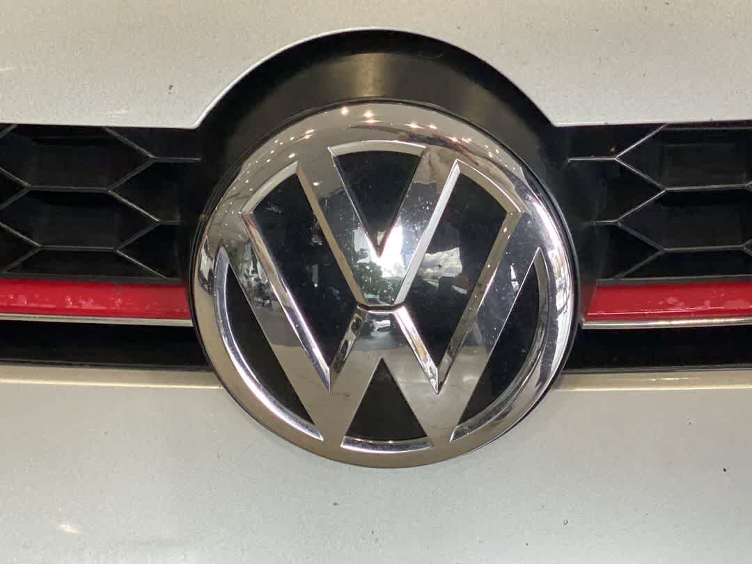 Used 2016 Volkswagen GTI S FWD image 10