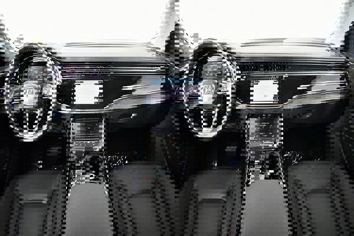 Used 2019 Audi Q8 Premium w/ Convenience Package image 23