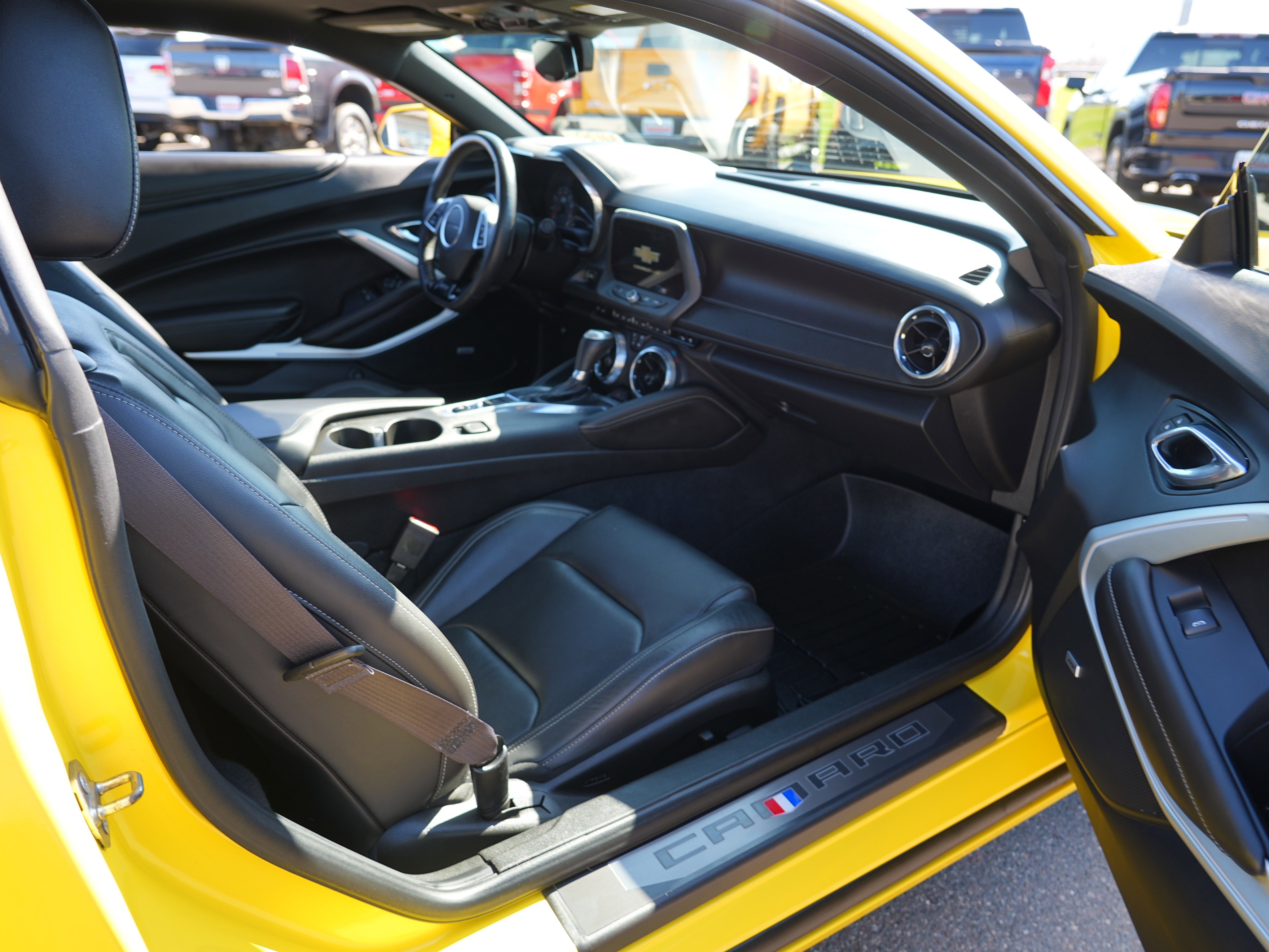 Used 2017 Chevrolet Camaro SS RWD image 22