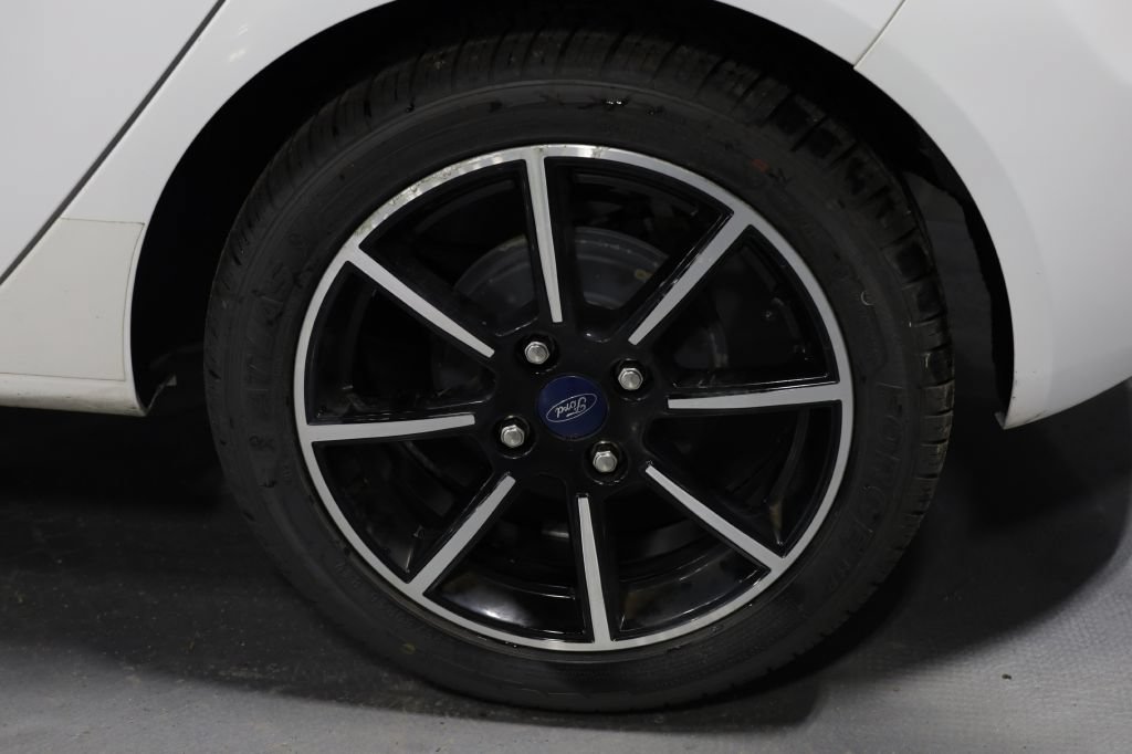 Used 2019 Ford Fiesta SE FWD image 37