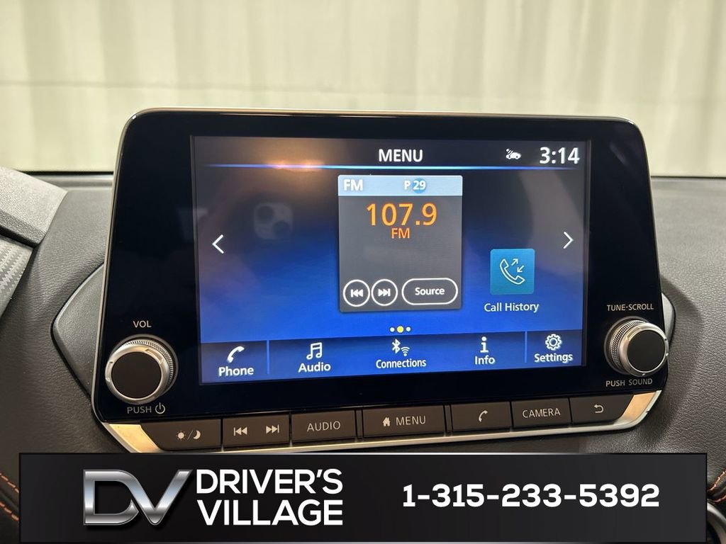Used 2023 Nissan Sentra SR w/ SR Premium Package FWD image 14