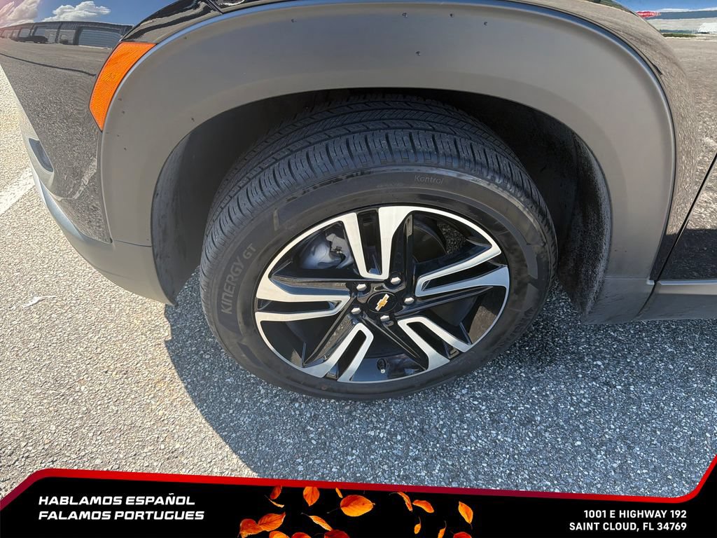 Used 2024 Chevrolet TrailBlazer LT w/ Convenience Package AWD/4WD image 10