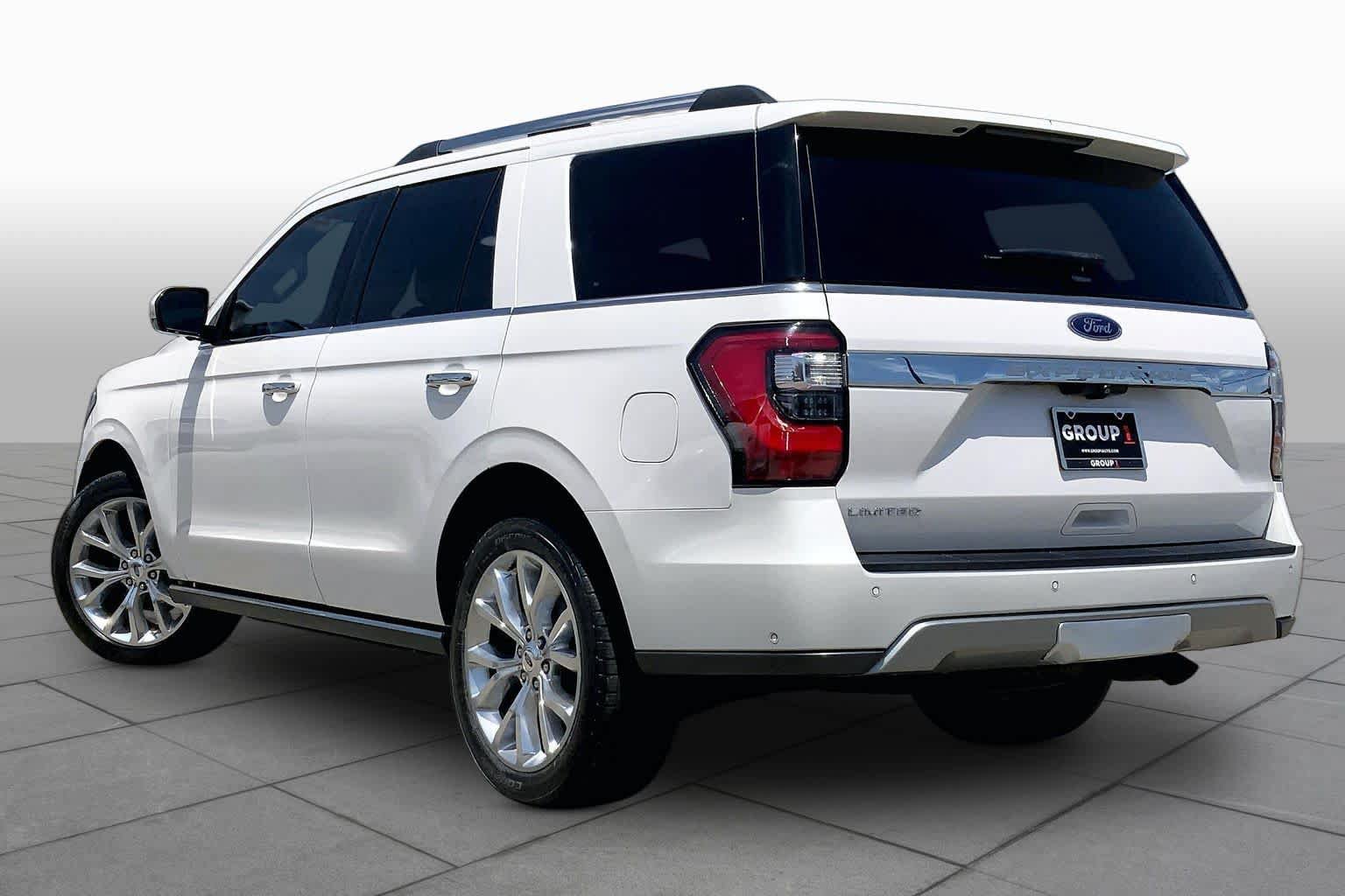 Used 2019 Ford Expedition Limited w/ Equipment Group 302A RWD image 11