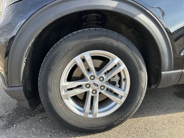 Used 2023 Ford Explorer XLT image 20