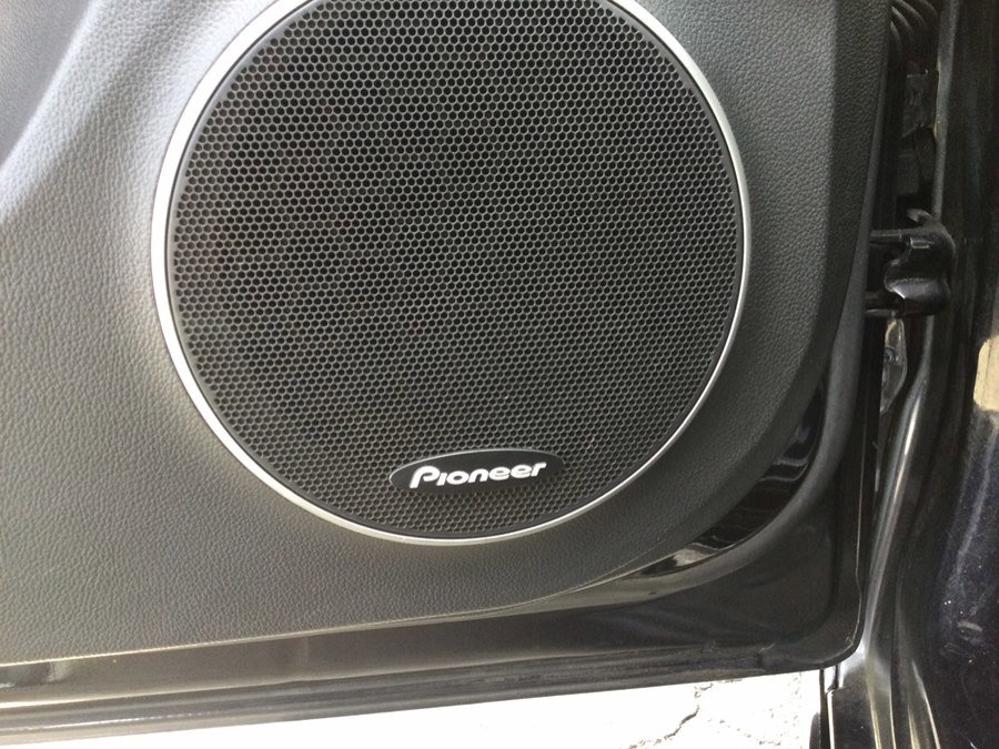 Used 2015 Chevrolet Cruze LTZ w/ Sun, Sound and Sport Package image 42