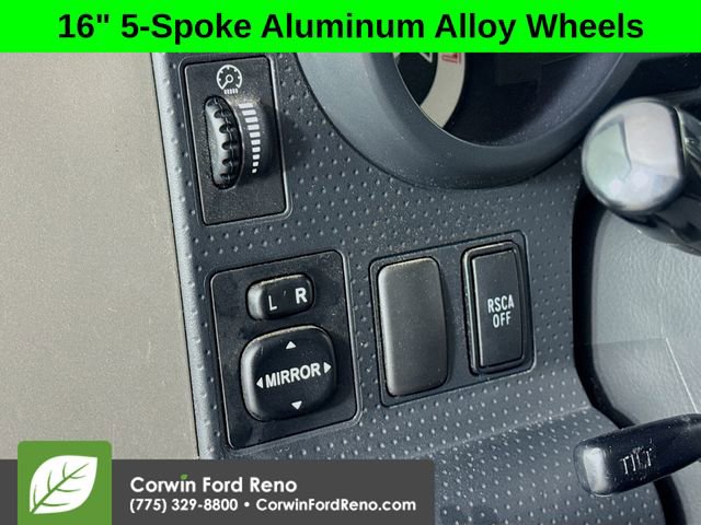 Used 2010 Toyota FJ Cruiser 4WD image 10