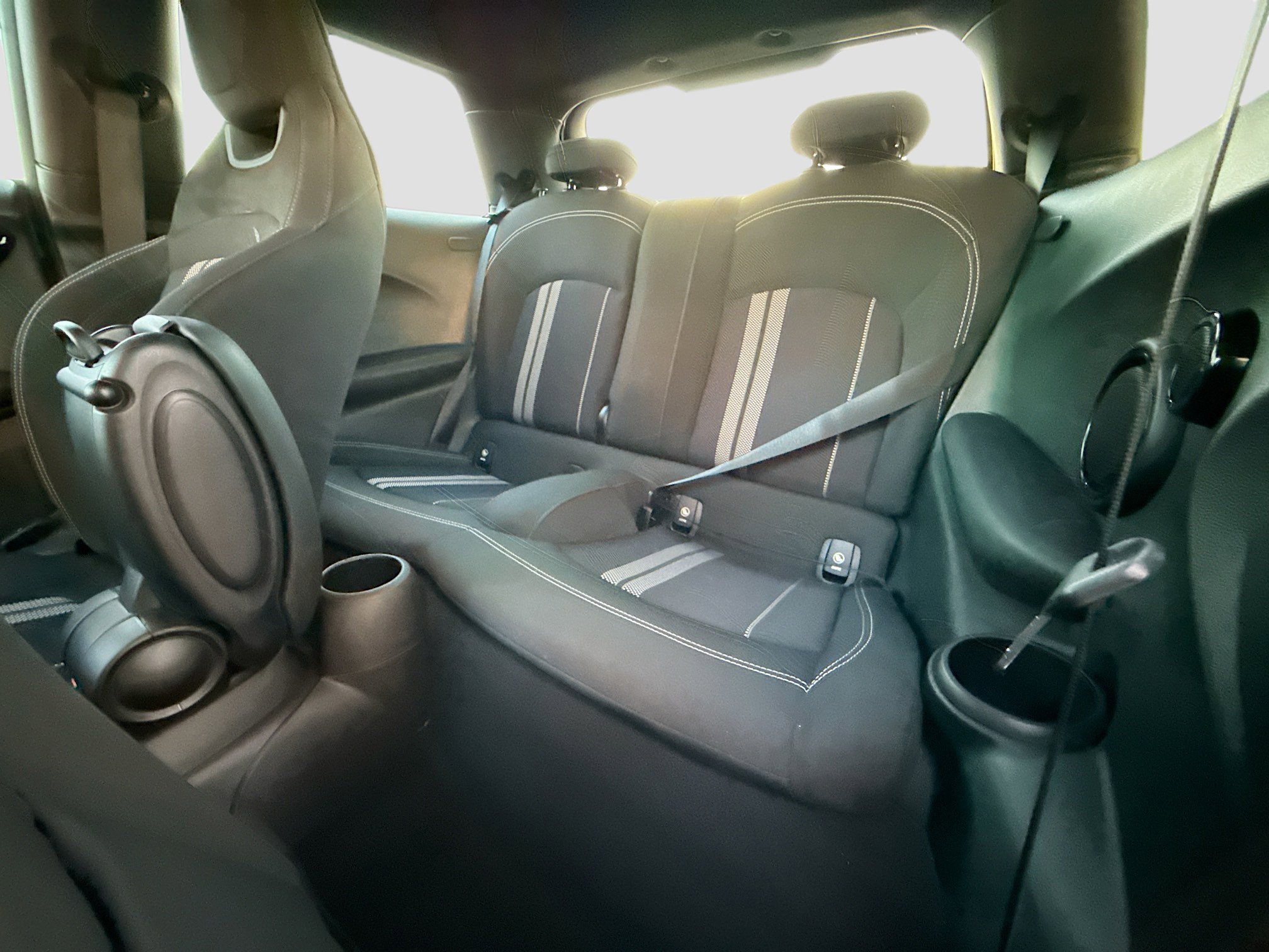 Used 2019 MINI Cooper John Cooper Works w/ Signature Upholstery Package image 19