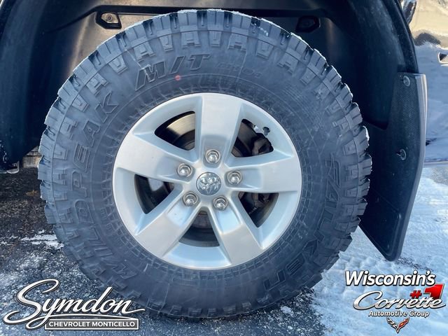 Used 2020 RAM 1500 Tradesman w/ Chrome Appearance Group AWD/4WD image 9