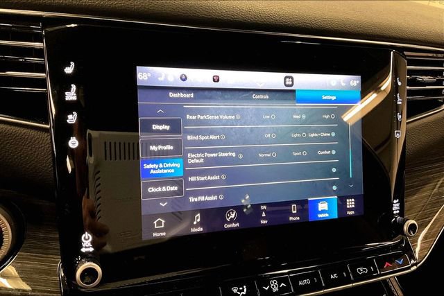 Used 2022 Jeep Wagoneer Series II image 37