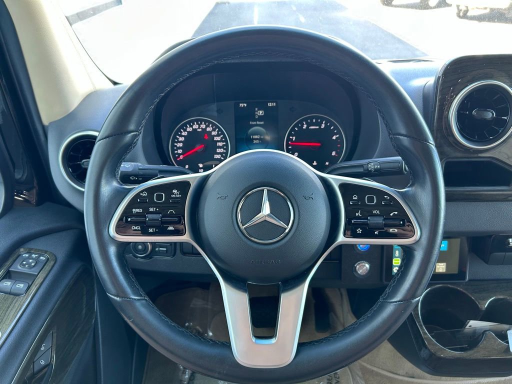 Used 2020 Mercedes-Benz Sprinter 3500 image 25