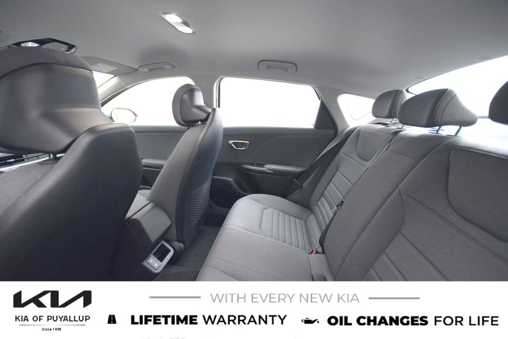 New 2025 Kia K4 EX image 12