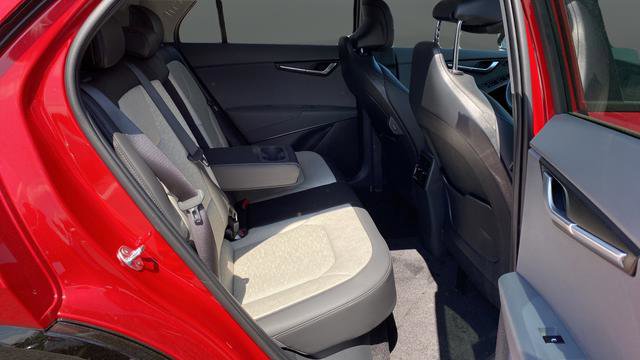 New 2026 Kia Niro FWD image 26