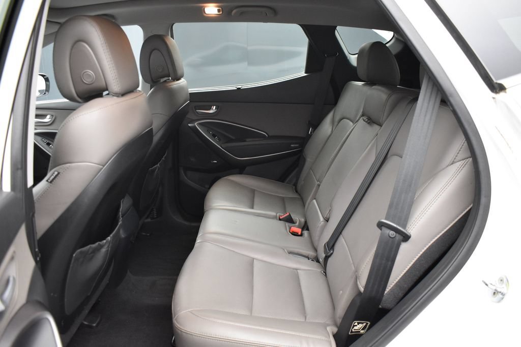 Used 2017 Hyundai Santa Fe Sport w/ 2.4L Tech Package 04 FWD image 11