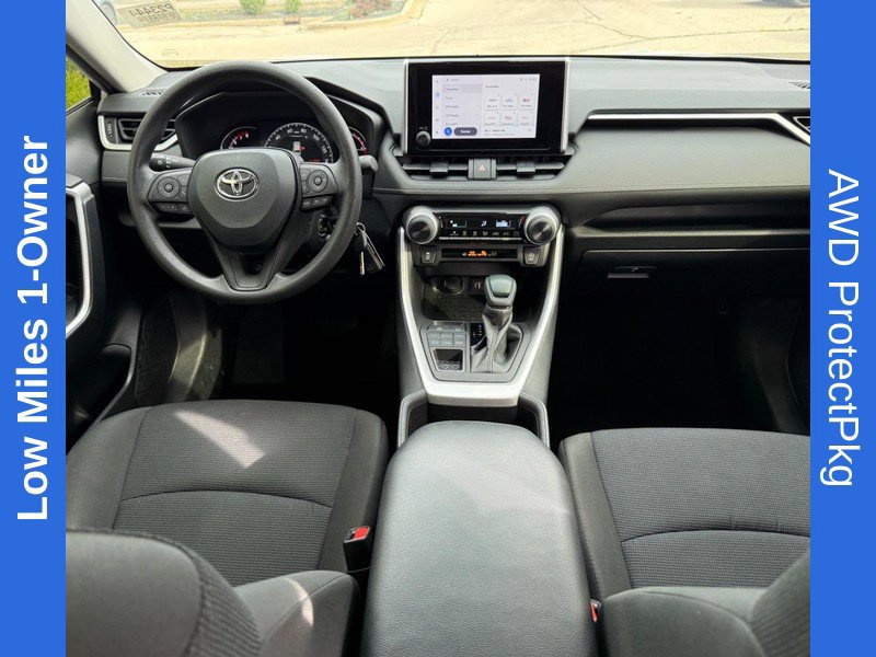 Used 2023 Toyota RAV4 LE AWD/4WD image 13