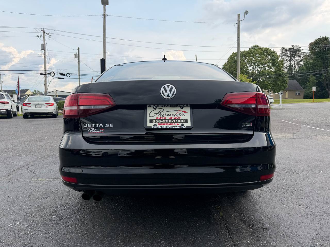 Used 2018 Volkswagen Jetta SE FWD image 6