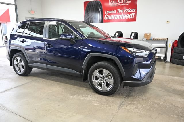 Used 2024 Toyota RAV4 XLE w/ Convenience Package AWD/4WD image 4