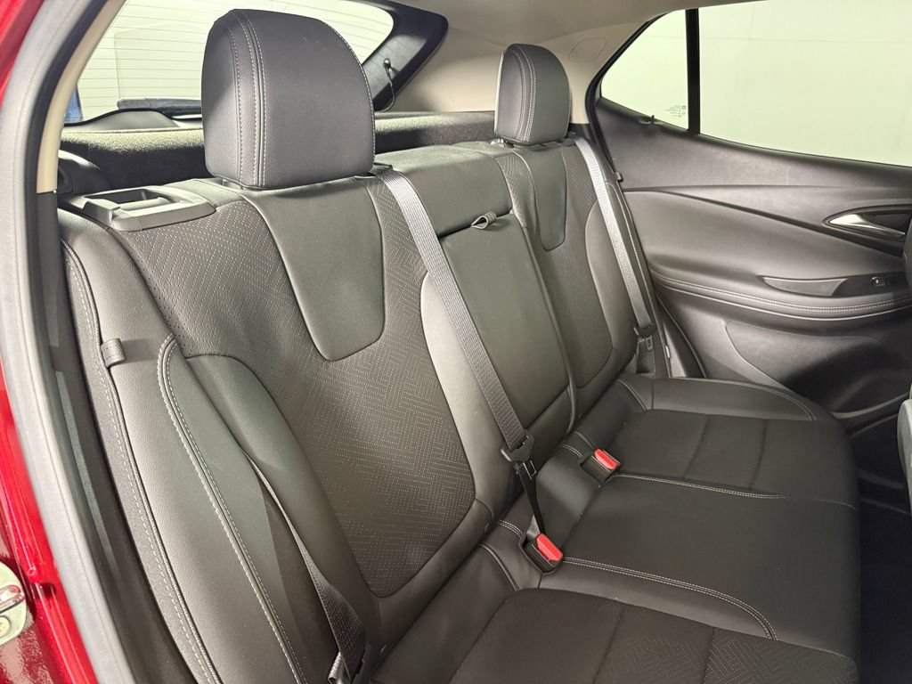 Used 2023 Buick Encore GX Essence w/ Experience Buick Package FWD image 30