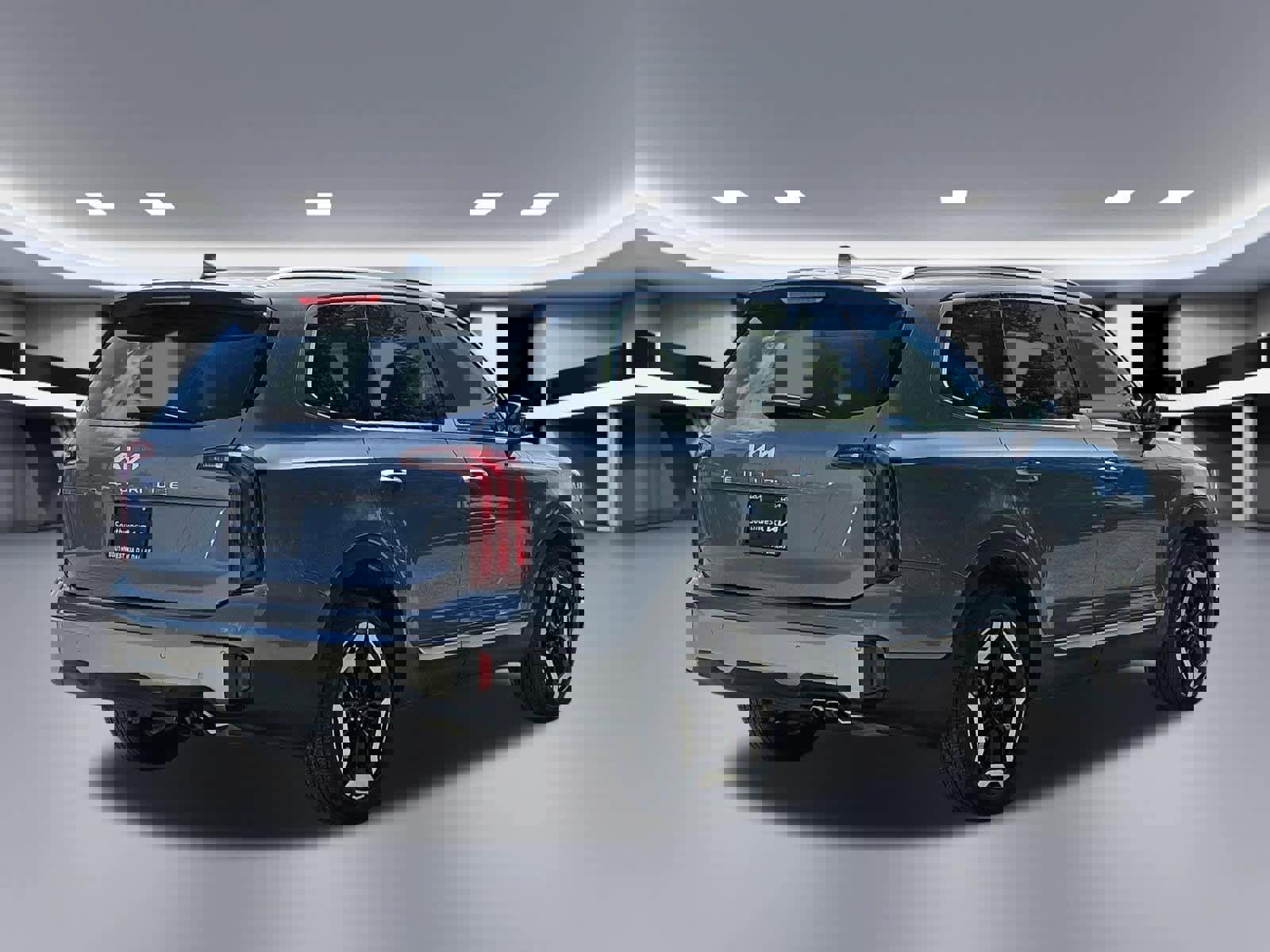 Used 2025 Kia Telluride S image 6