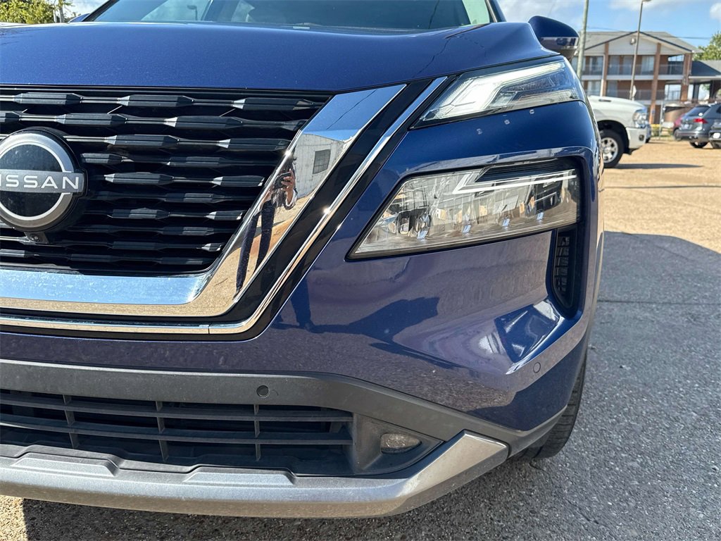 Used 2022 Nissan Rogue SL w/ SL Premium Package image 7