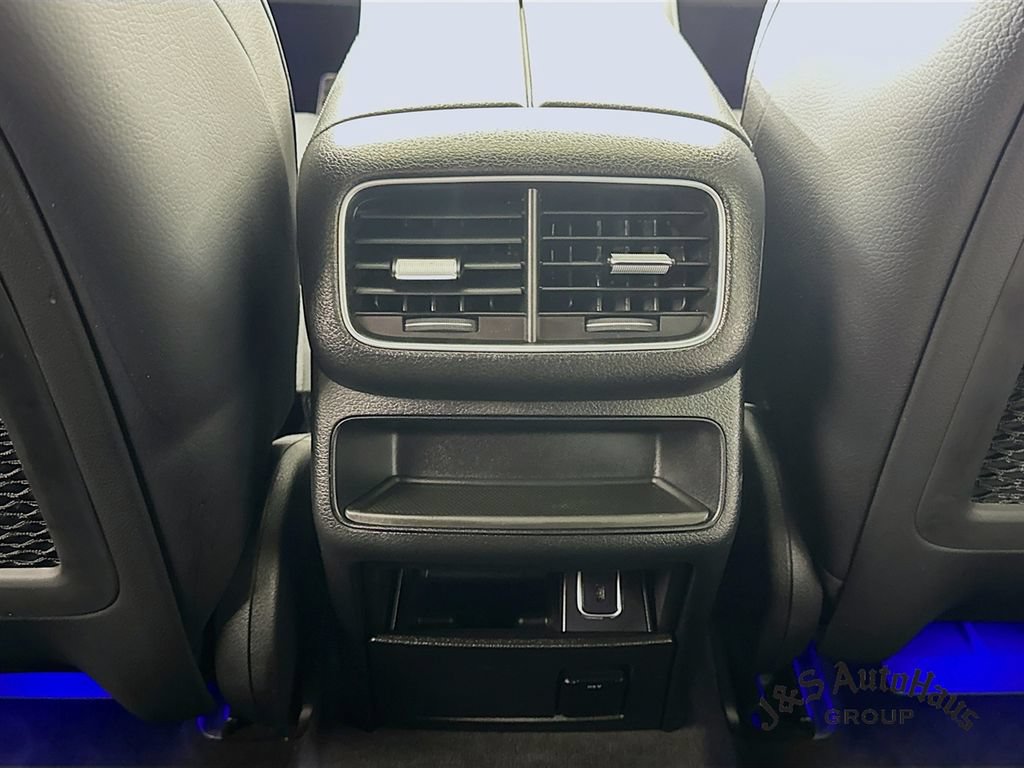 Used 2022 Mercedes-Benz GLE 350 4MATIC w/ AMG Line Exterior image 31