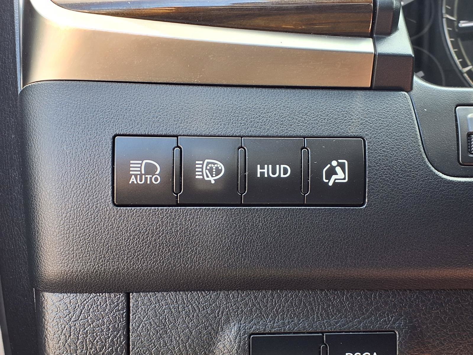 Used 2016 Lexus LX 570 4WD w/ Luxury Package image 4