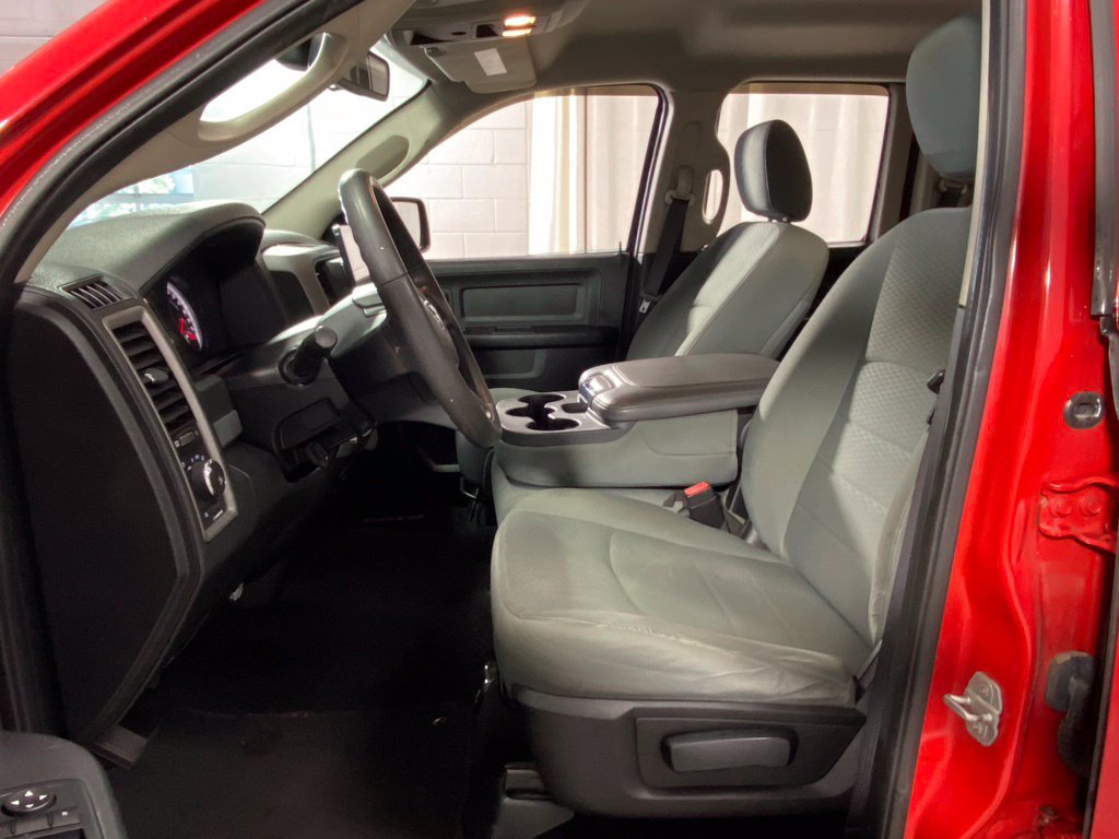 Used 2015 RAM 1500 Express AWD/4WD image 18