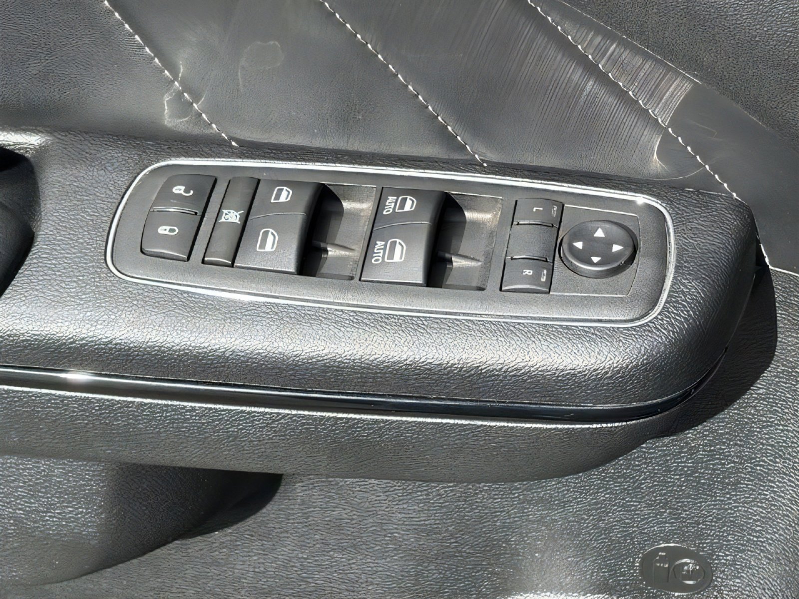 Used 2023 Dodge Charger R/T w/ Daytona Edition Group RWD image 13