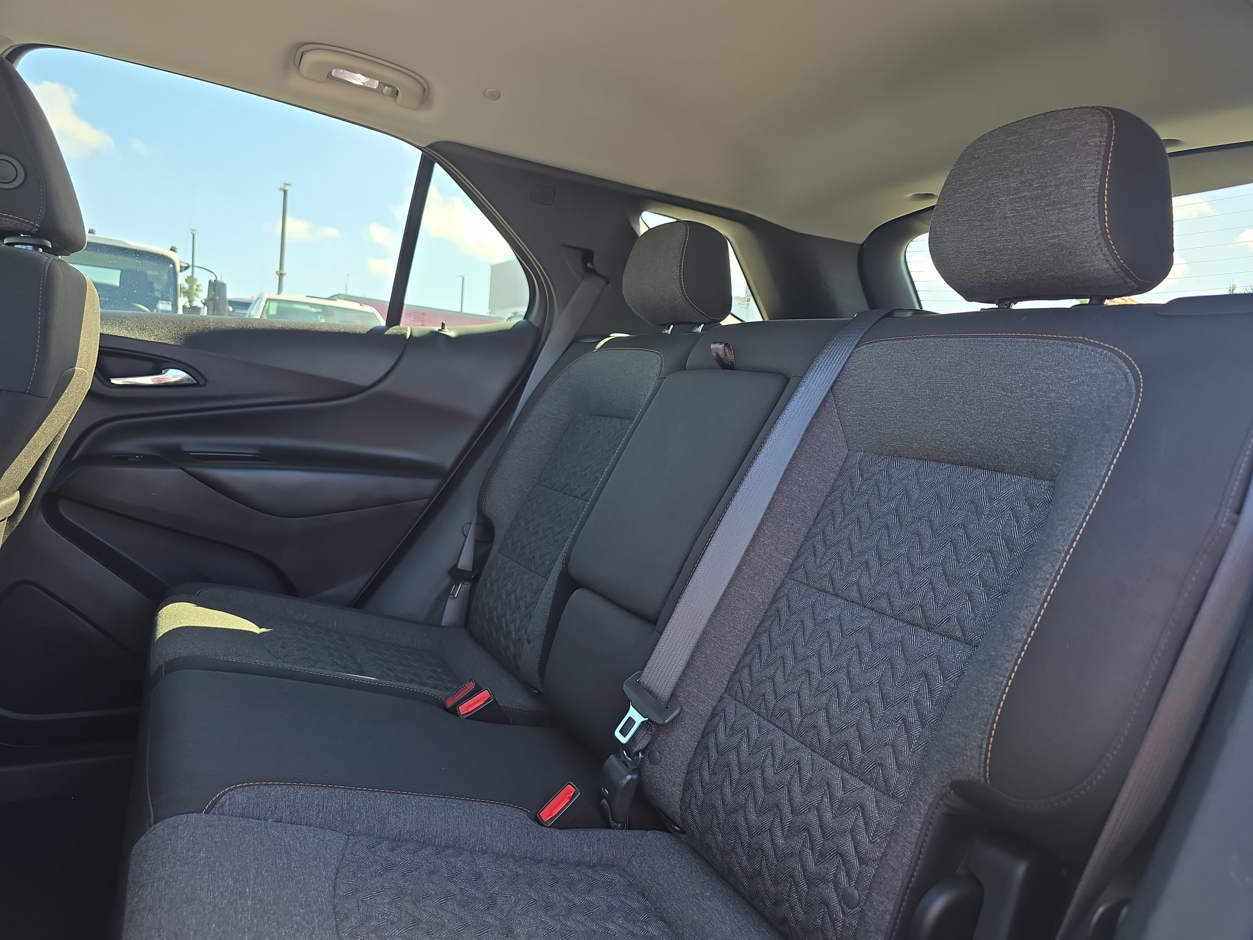 Used 2024 Chevrolet Equinox LT image 14