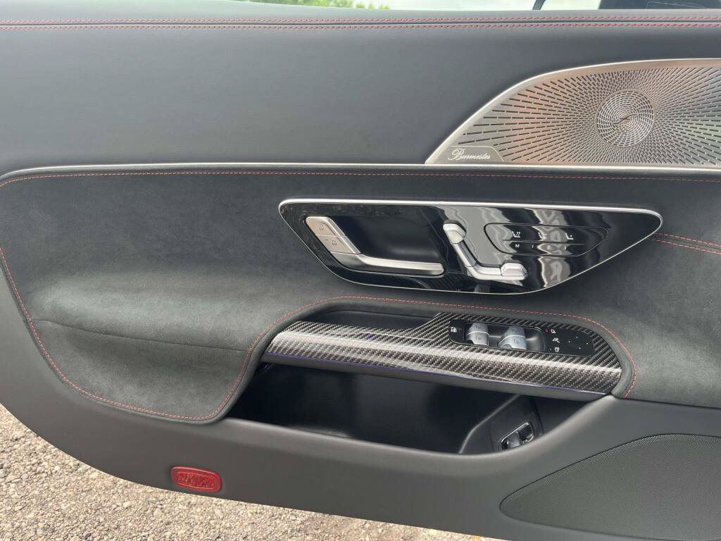 New 2026 Mercedes-Benz SL 63 AMG 4MATIC image 31