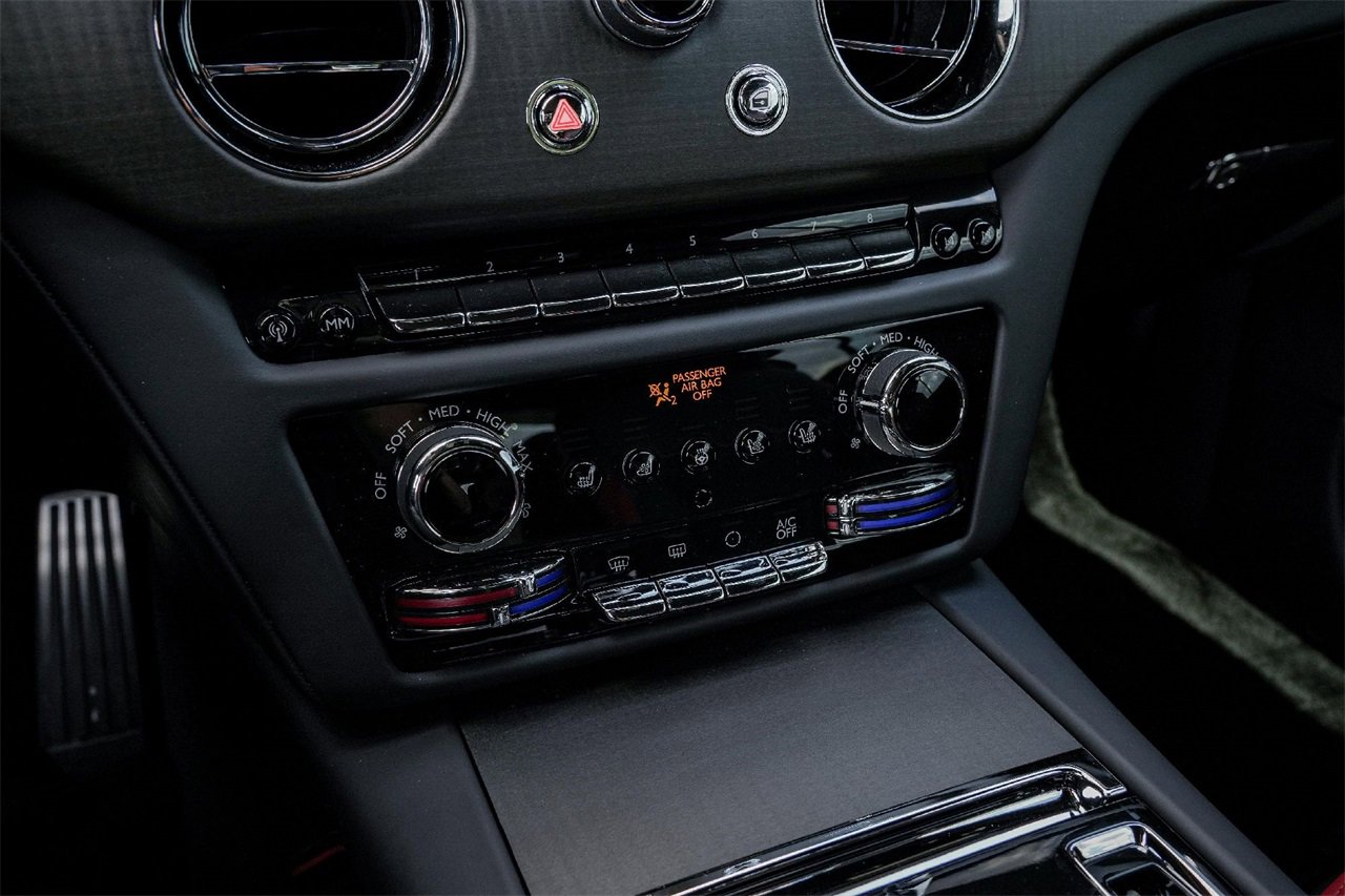 Certified 2025 Rolls-Royce Spectre w/ Spectre Launch Package image 28