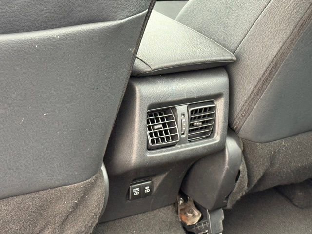 Used 2025 Toyota Camry XLE w/ Premium Plus Package image 29