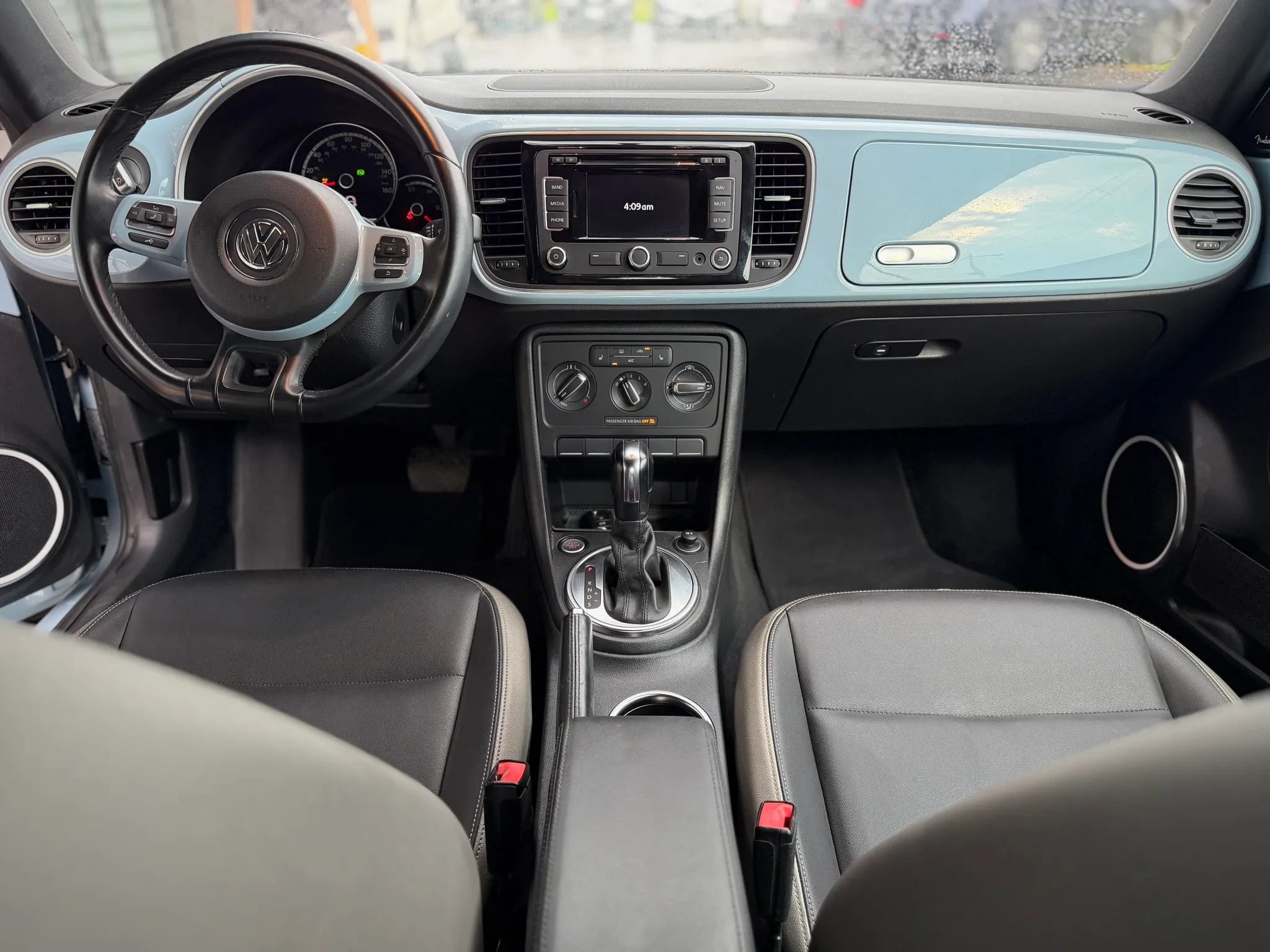 Used 2013 Volkswagen Beetle 2.5 FWD image 10