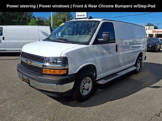 Used 2024 Chevrolet Express 2500 w/ Driver Convenience Package RWD image 3