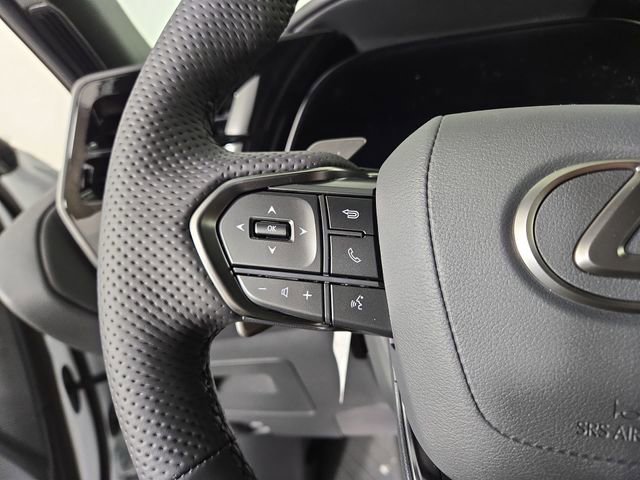 New 2026 Lexus TX 500h AWD image 19