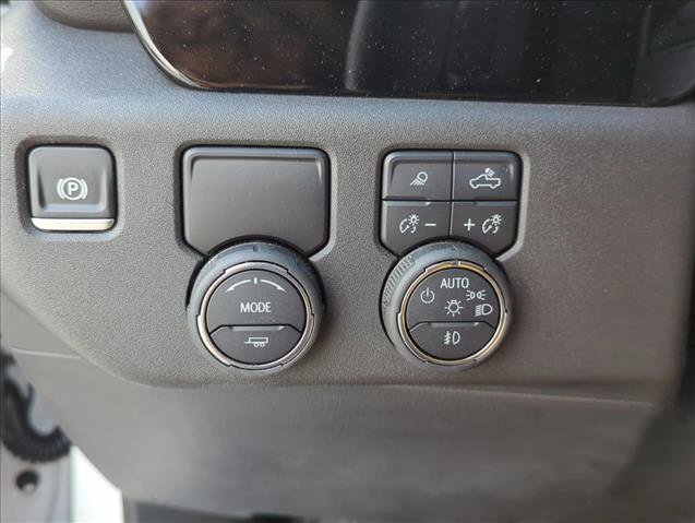 Used 2024 Chevrolet Silverado 1500 High Country image 19