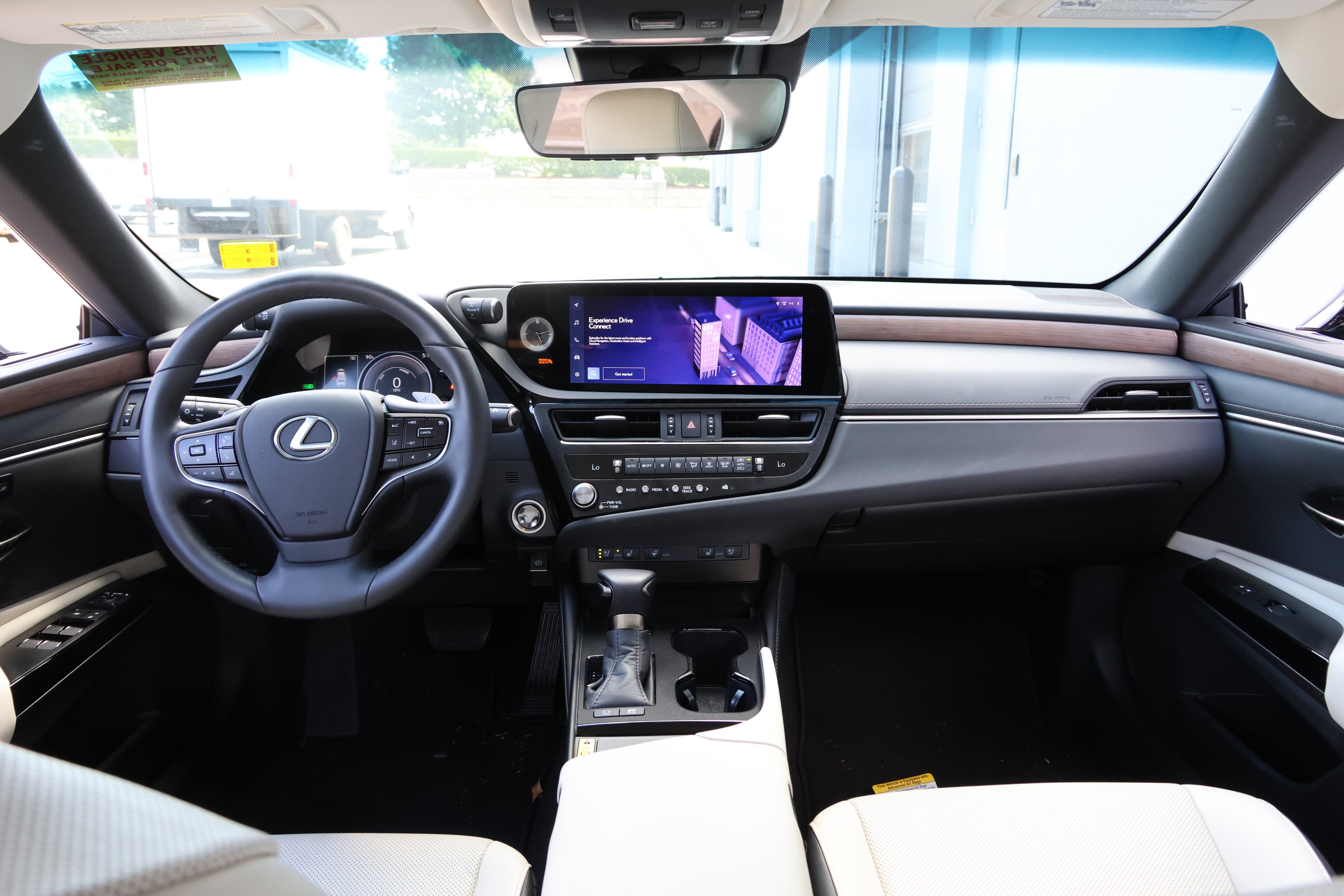 Certified 2025 Lexus ES 300h w/ Premium Package FWD image 15