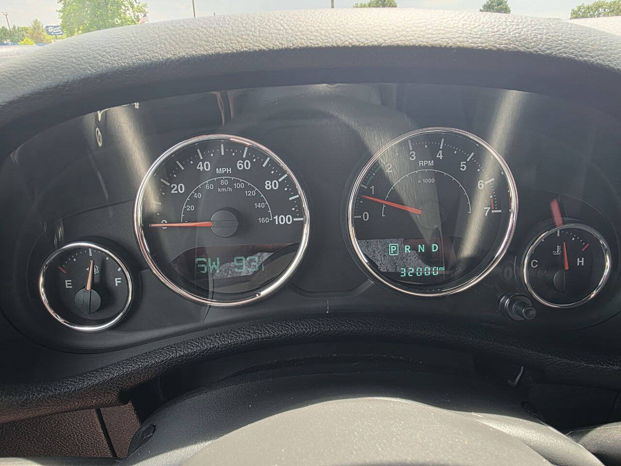 Used 2018 Jeep Wrangler Sport AWD/4WD image 13