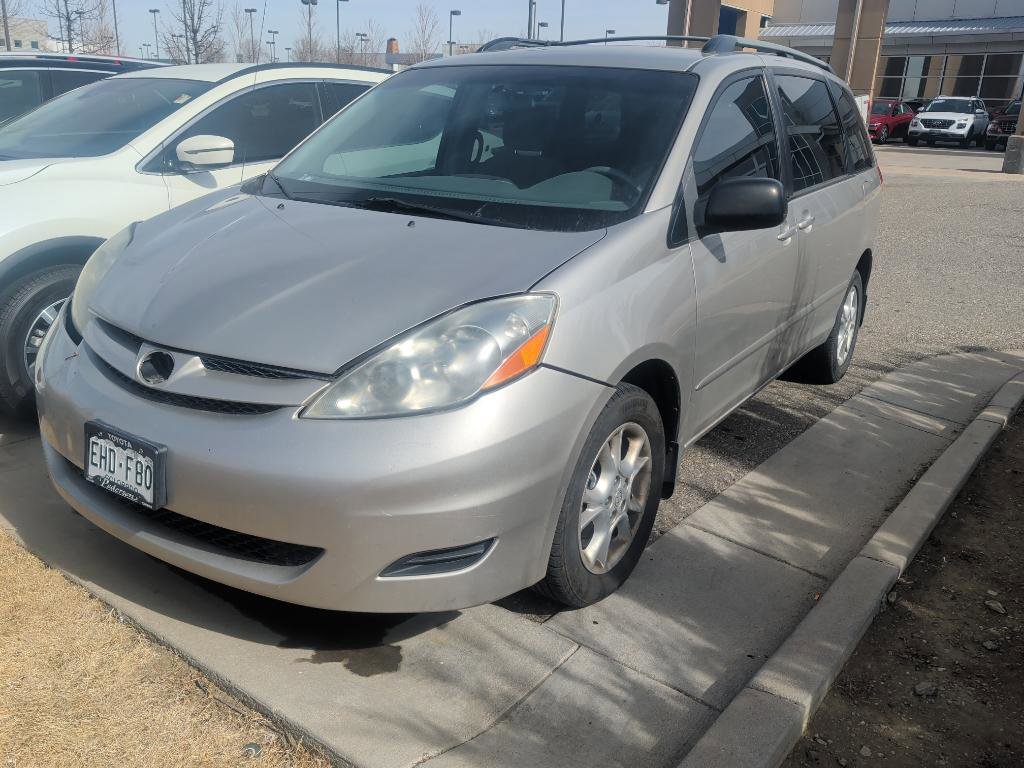 Used 2006 Toyota Sienna LE image 1
