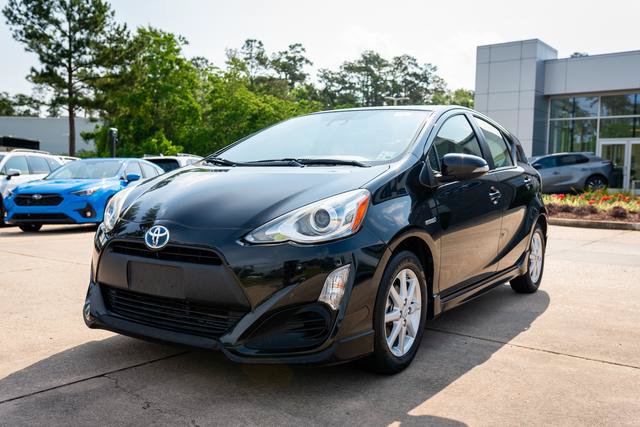 Used 2017 Toyota Prius C One FWD image 11