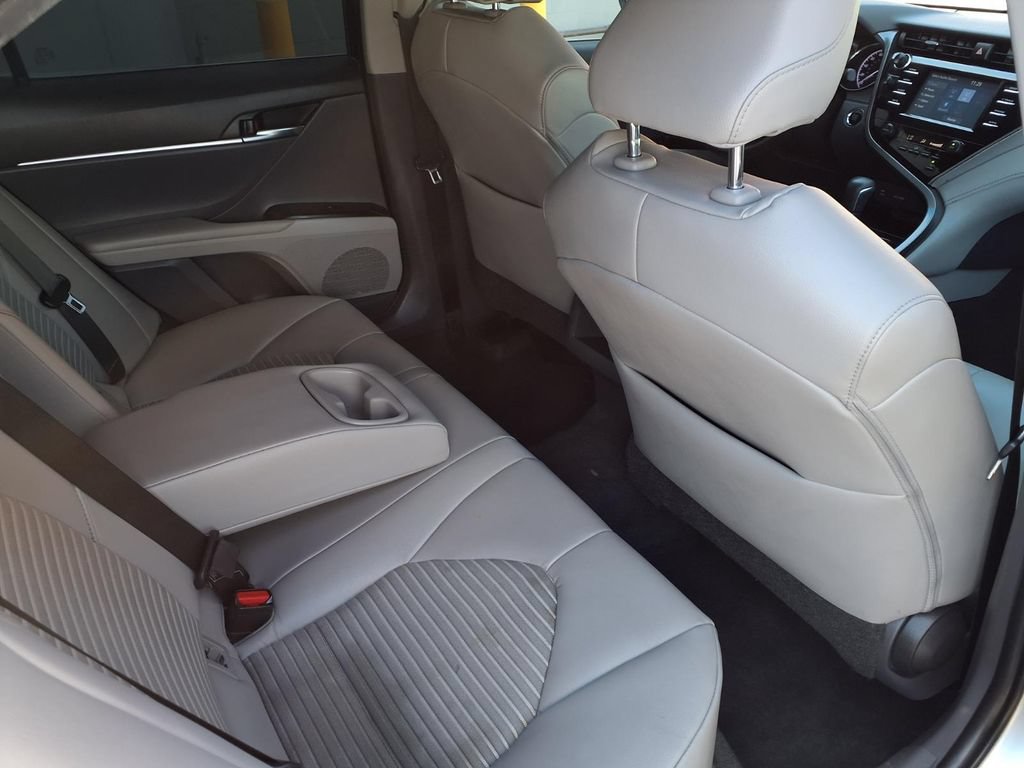 Certified 2018 Toyota Camry SE w/ Convenience Package FWD image 34
