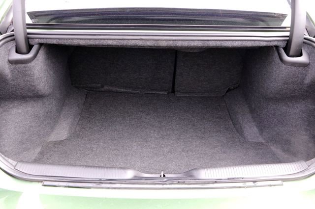 Used 2022 Dodge Charger GT w/ Blacktop Package image 28